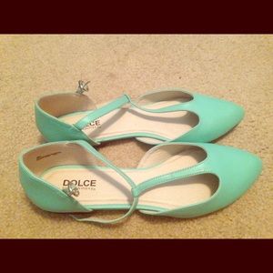 Teal sea foam light green flats - NEVER worn!