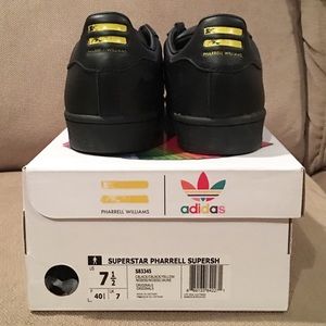 Pharrell Superstar Adidas, Black, MENS Size 7.5 😎