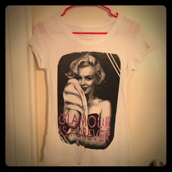 Marilyn Monroe shirt