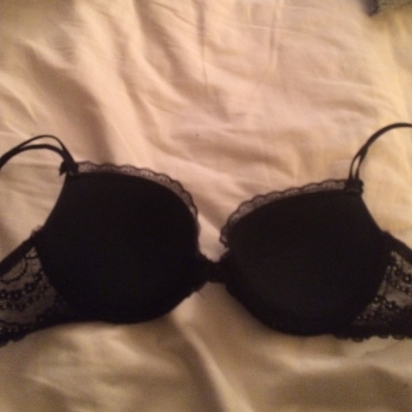 bra - Picture 2 of 3