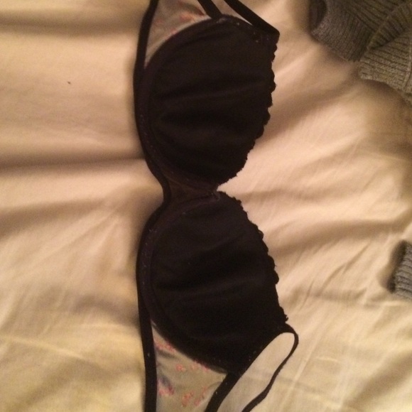 bra - Picture 2 of 3