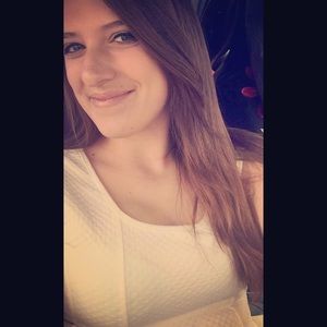 Meet your Posher, Brittany