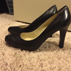 Ralph Lauren black heels 3 1/2' brand new!