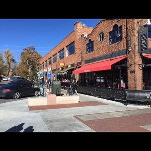 Meet your Posher, Song