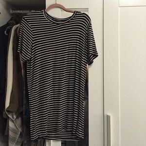 Brandy Melville t-shirt dress