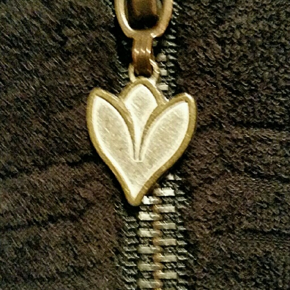 Short sleeve Ezekiel sweatshirt - Picture 4 of 4