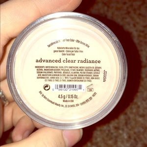 bareMinerals advanced clear radiance