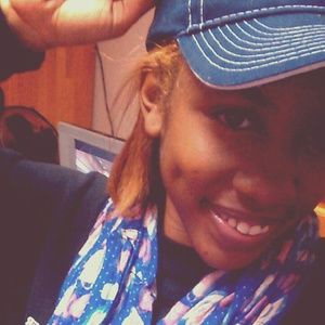 Meet your Posher, Imani