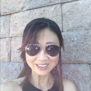 Meet your Posher, Lori
