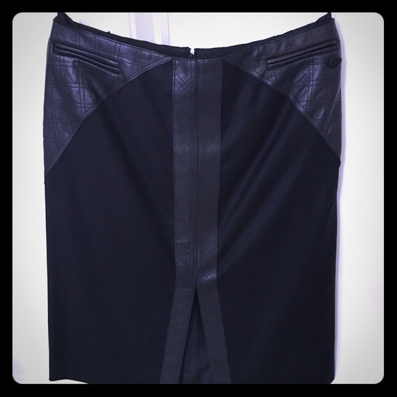 Chanel skirt size 36