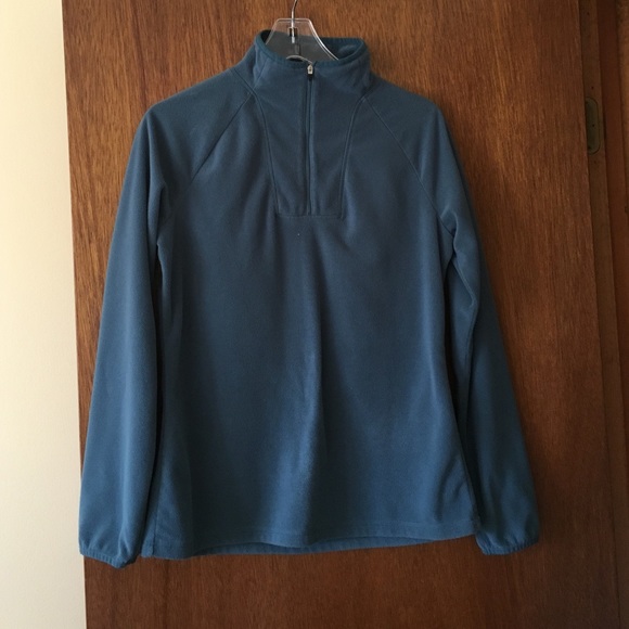 🛍 Eddie Bauer light weight fleece