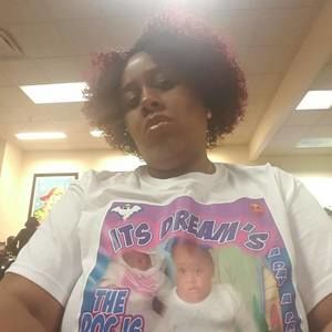 Meet your Posher, Latasha