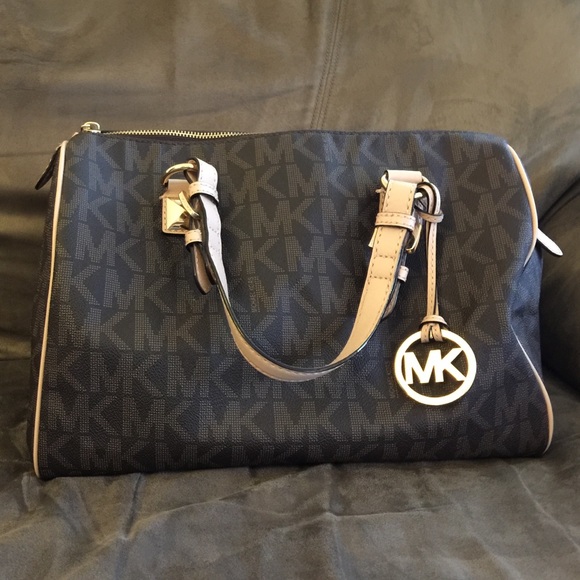 MICHAEL Michael Kors Logo Grayson Large Satchel