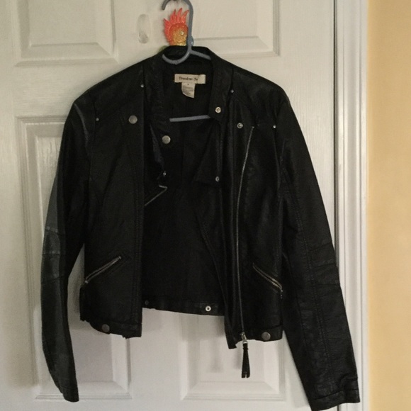 Leather jacket