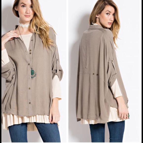 •slouchy button down• - Picture 2 of 2