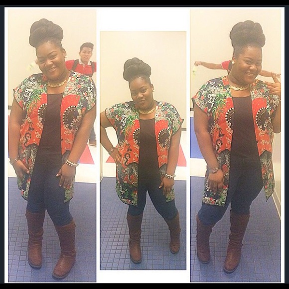 Meet your Posher, Mariel - Picture 1 of 1