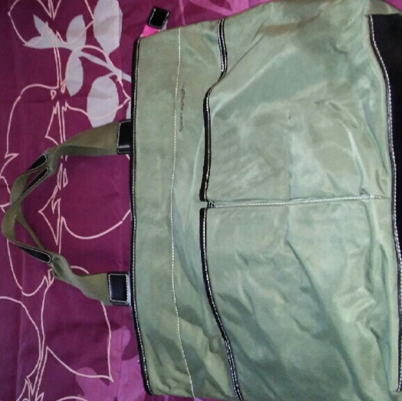 Tommy Hilfiger large shoulder bag - Picture 1 of 3