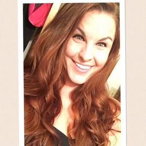 Meet your Posher, Adrianna