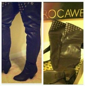 @danielle19 Brown boots