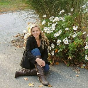 Meet your Posher, Alyssa