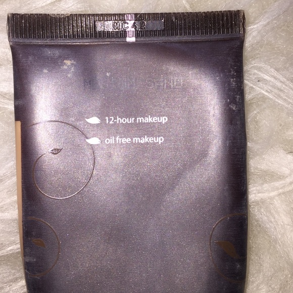 Foundation bundle - Picture 2 of 4