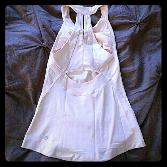 *Sale today* Lululemon top