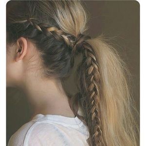 Meet your Posher, Elisabel