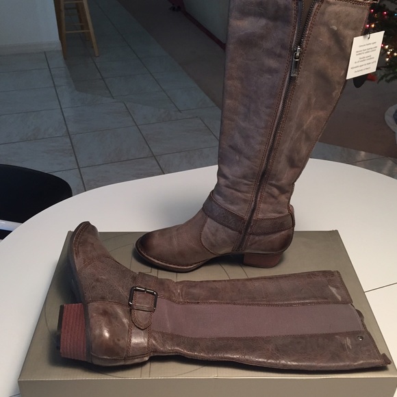 Stone/Taupe Leather Flat Boots - Picture 2 of 4