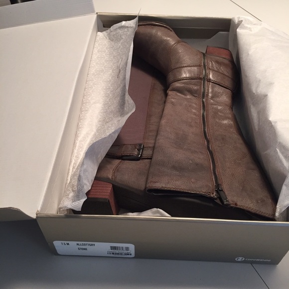 Stone/Taupe Leather Flat Boots - Picture 4 of 4