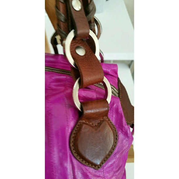 Pauric Sweeney fushia eel handbag - Picture 3 of 4