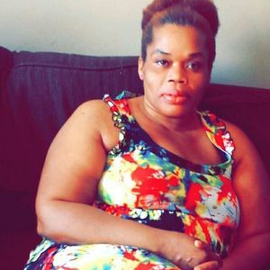 Meet your Posher, Marie denise