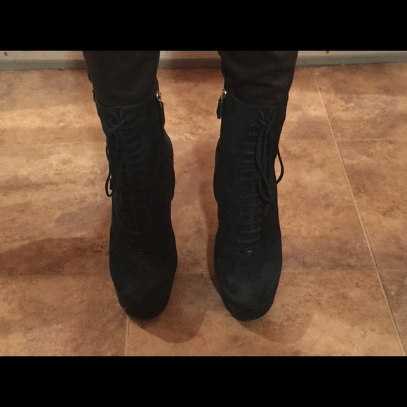 PRADA Emerald Green Suede Booties - Picture 2 of 4