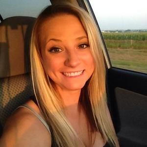 Meet your Posher, Bailey