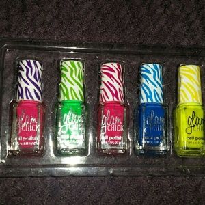 Nail polish set