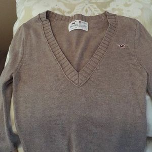Hollister sweater