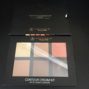 Anastasia Beverly Hills cream contour kit Medium
