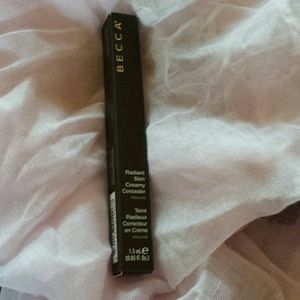 Becca Radiant Skin  Concealer BRAND NEW BOXED