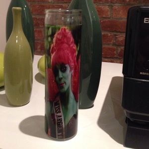Beetlejuice Miss Argentina Candle