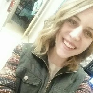 Meet your Posher, Brianna