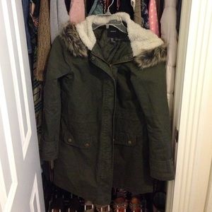 Forever 21 hooded military parka faux fur trim