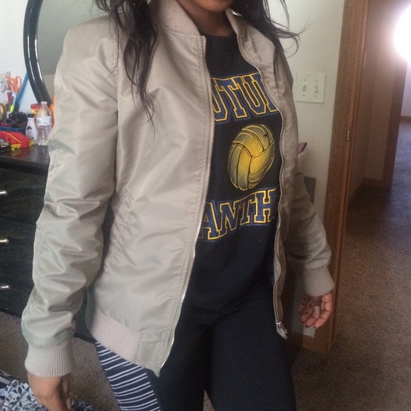 Forever 21 Men // Light Jacket - Picture 3 of 4