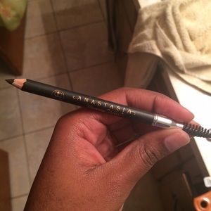 Anastasia Beverly Hills eyebrow pencil