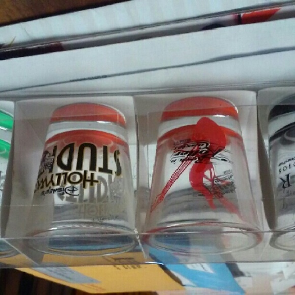 GREAT CHRISTMAS GIFT DISNEY SHOTGLASSES