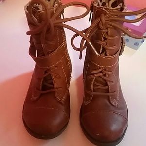 Toddler's combat boots