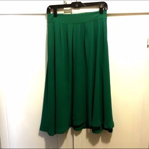 Breezy sheer chiffon maxi skirt from Jaloux.