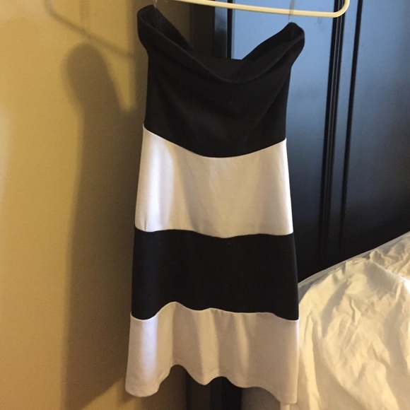 Black and white mini tube dress
