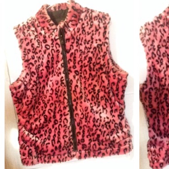 Animal print reversible gap vest size large - Picture 3 of 4