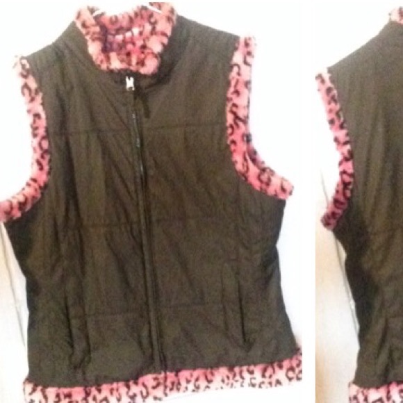Animal print reversible gap vest size large - Picture 4 of 4