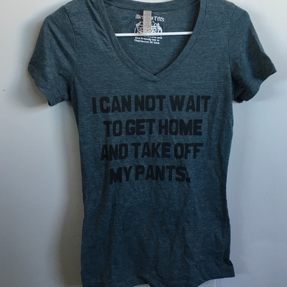 Graphic tee