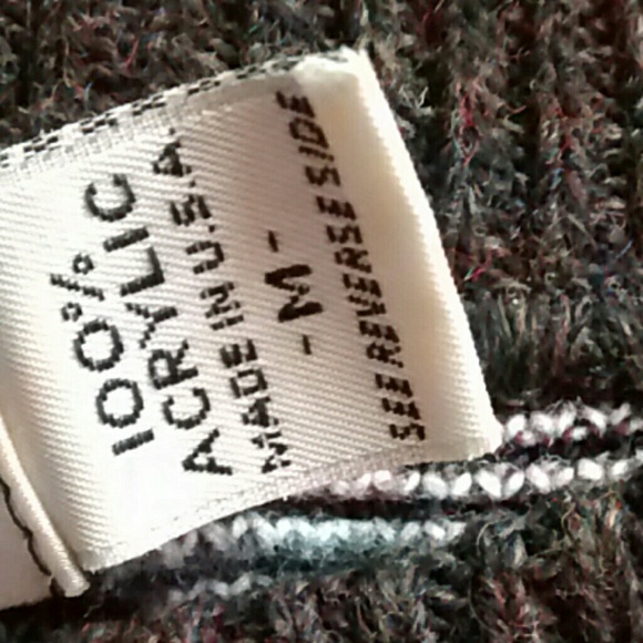 Sweater - Picture 2 of 3